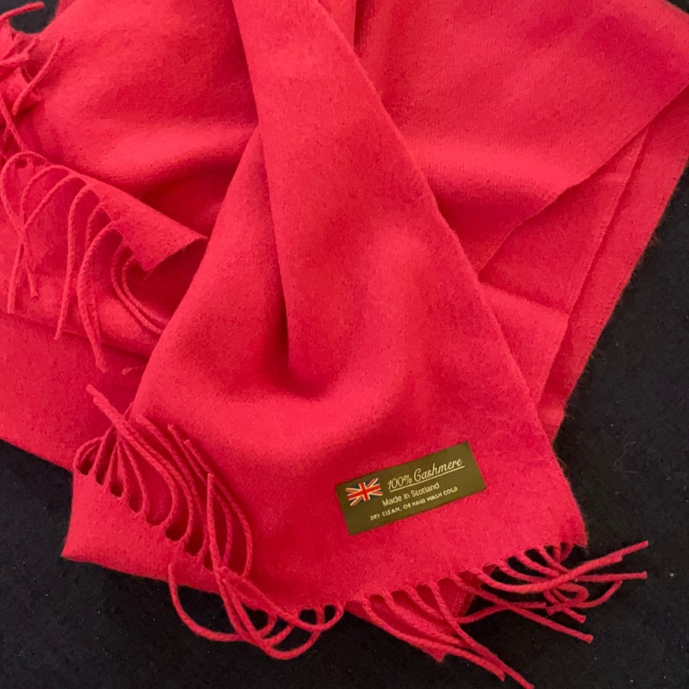 Pink cashmere scarf